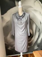 Tolles silbernes Satinkleid H&M Gr.38/40  NP 59,90 Bayern - Neuhaus am Inn Vorschau