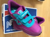 Neue New Balance Turnschuhe mit Klettverschluss Hessen - Mörfelden-Walldorf Vorschau