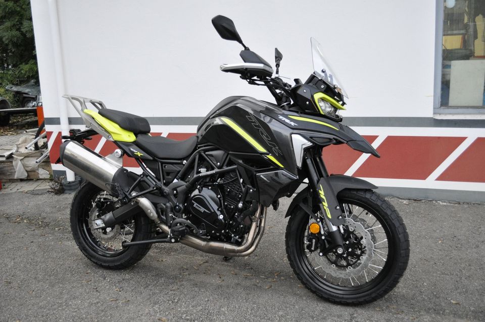 BENELLI TRK 702 X Starteraktion Inkl. Kofferset in Glauchau