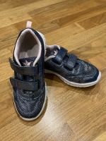 Lico Hallenschuhe Sneaker Glitzer Klett weiße Sohle Mädchen Hessen - Eichenzell Vorschau