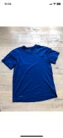 Nike Dri-Fit T-Shirt Gr. L blau Nordrhein-Westfalen - Hückeswagen Vorschau