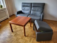 2er Couch in grauem Glattleder + Hocker + Tisch Nussbaum massiv Dortmund - Oespel Vorschau