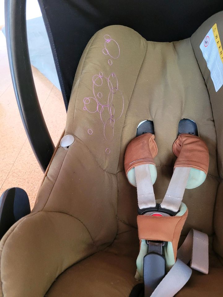 Maxi cosi Pebble mit isofix Station in Waging am See