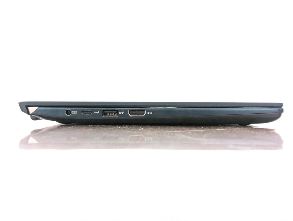 Gaming Asus Zenbook Pro 14/i5 8265U/GTX 1050/8Gb RAM/512Gb SSD in Dormagen
