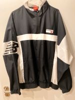 NEW BALANCE WINDBREAKER ORIGINAL L Weiß Blau Top Rar Nordrhein-Westfalen - Langenfeld Vorschau