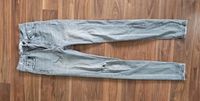 Stradivarius Jeans grau Gr.34 Niedersachsen - Lohne (Oldenburg) Vorschau