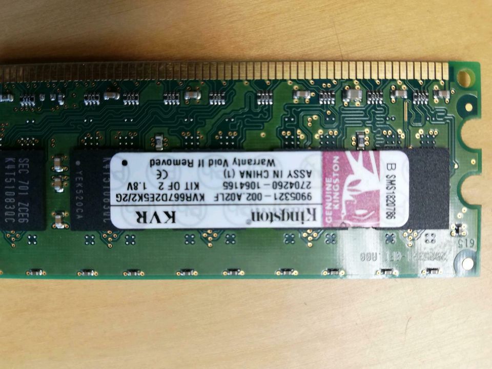 3 x 2 GB RAM Arbeitsspeicher Kingston KVR667D2E5K2/2G in Gettorf