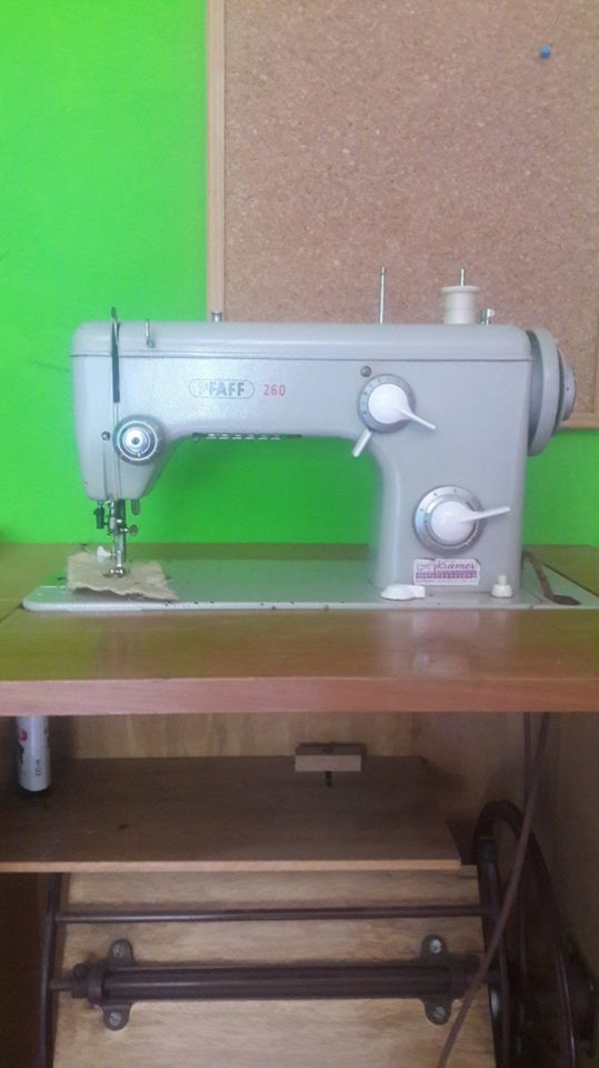 Nähmaschine Pfaff 260 mit Schrank, mechanisch ohne Strom in Bayern -  Prutting | Basteln, Handarbeiten und Kunsthandwerk | eBay Kleinanzeigen ist  jetzt Kleinanzeigen