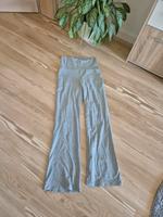Leggings mit hohem Bund Gr. L in grau Niedersachsen - Büddenstedt Vorschau
