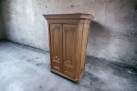 Antiker Kleiderschrank 136x186x65cm Düsseldorf - Pempelfort Vorschau