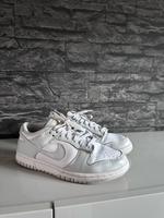 Nike Dunk Low grey Gr 38 sehr guter Zustand Bayern - Lauingen a.d. Donau Vorschau