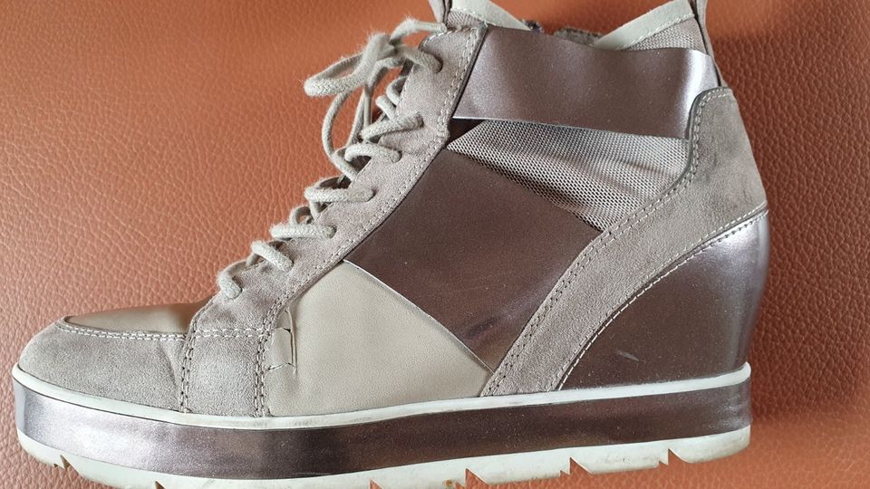 Tamaris Schuh Sneaker Sommerstiefel metallic Keilabsatz 8 cm, 38 in Rosenheim