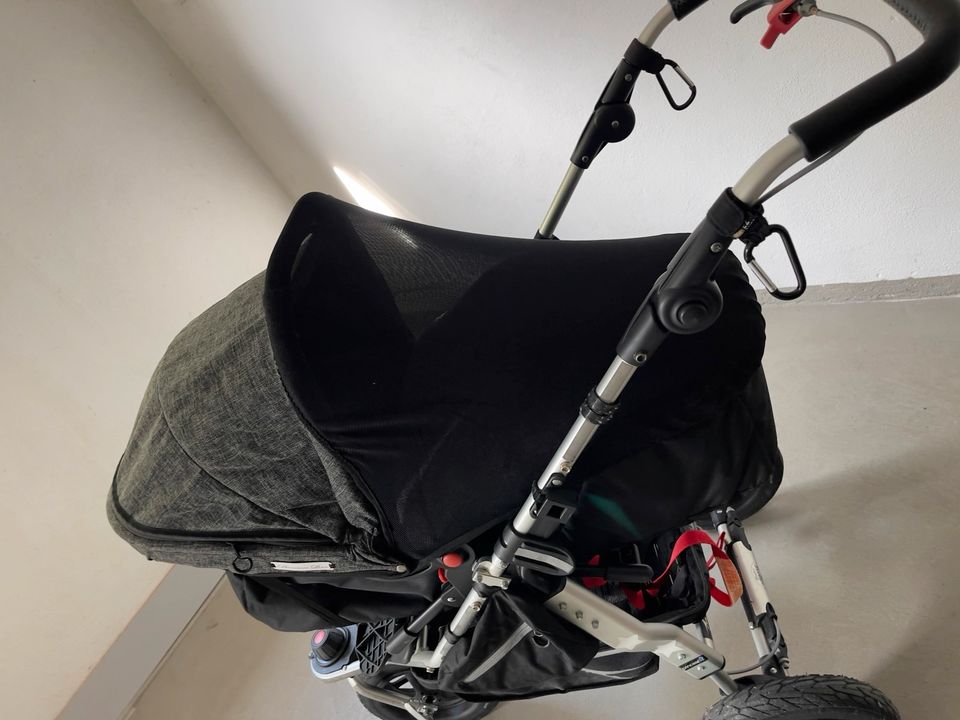 Premium Kinderwagen TFK  0 bis 34 KG mit allem Zubehör in Neckartenzlingen