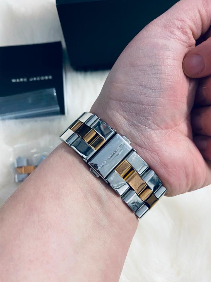 Marc jacobs two tone watch hotsell