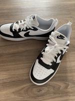Nike Schuhe UNISEX Hessen - Flörsheim am Main Vorschau