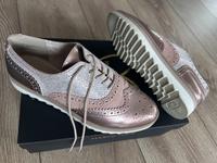 Budapester Halbschuhe Schnürschuhe von Marco Tozzi neuwertig 37.5 Nordrhein-Westfalen - Issum Vorschau