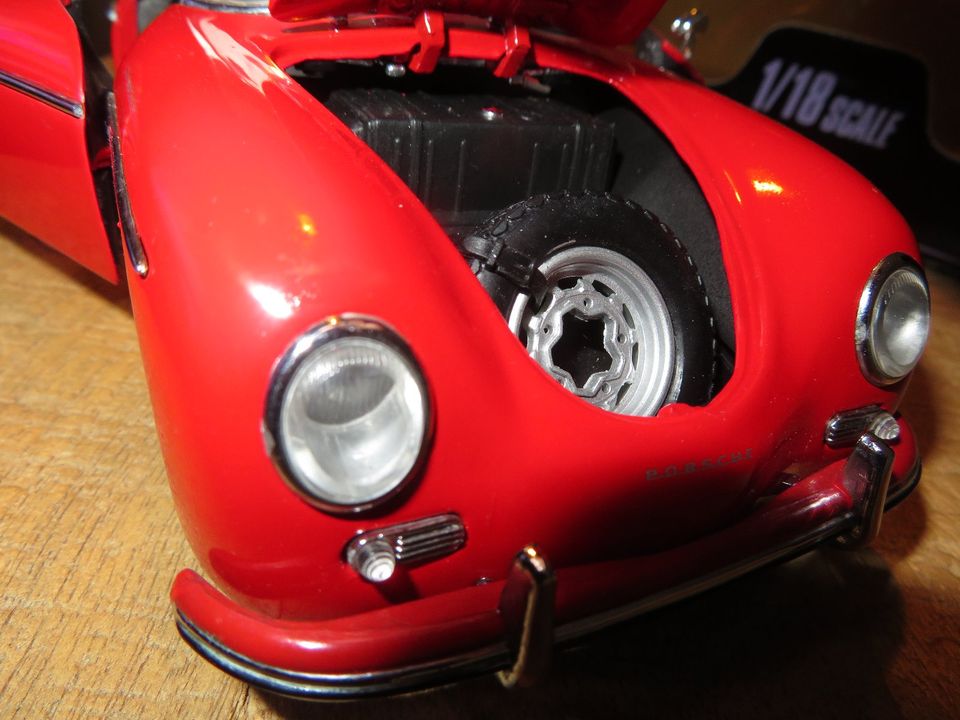 PORSCHE 356 Speedster Rot - Kyosho - 1/18 in Kehl