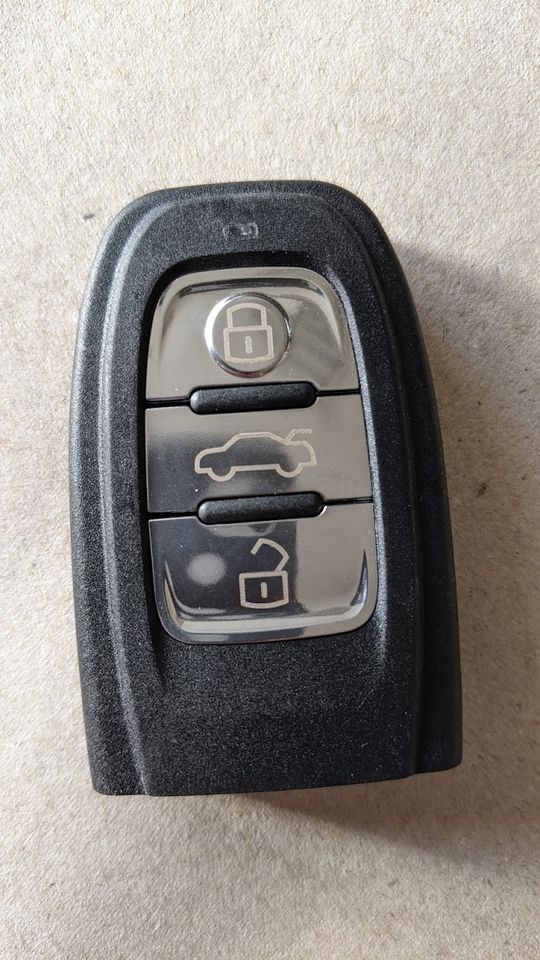 Gehäuse Smartkey Autoschlüssel Fernbedienung für AUDI A3 A4 A5 A6 in Wuppertal