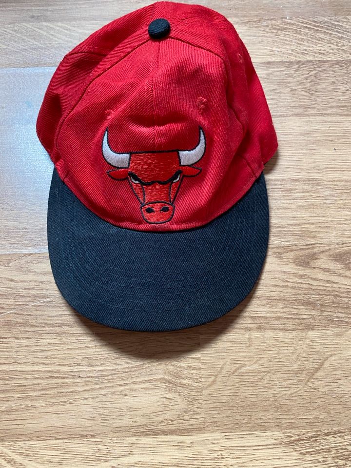 Chicago Bulls Cap Top rot schwarz Mütze in Leipzig