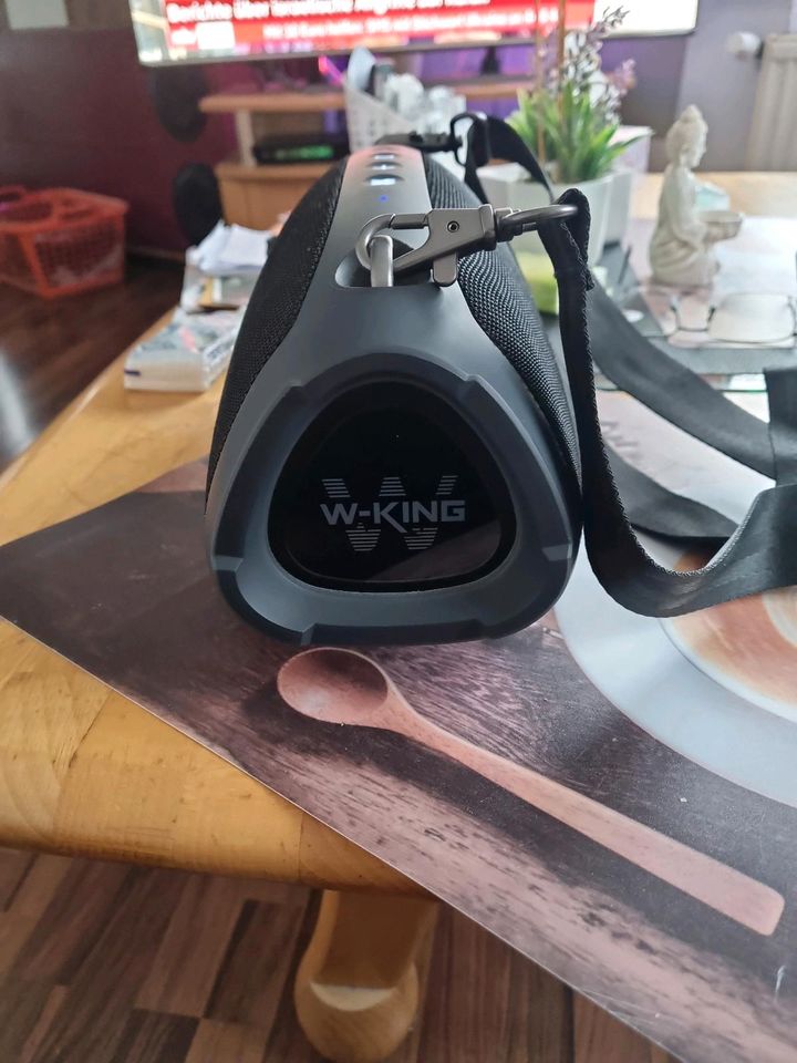 W-King X10 Bluetooth Lautsprecher Bass Boom Box in Radevormwald