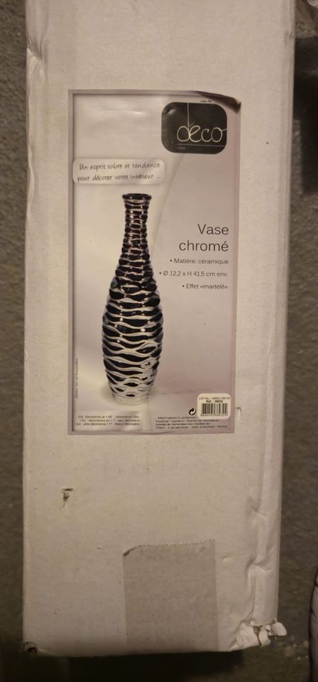 Vase in Chrom aus Keramik in Mülheim (Ruhr)