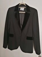 Rinascimento Blazer mit Smoking Samt Kragen Damen Gr. XL SCHWARZ Nordrhein-Westfalen - Mönchengladbach Vorschau