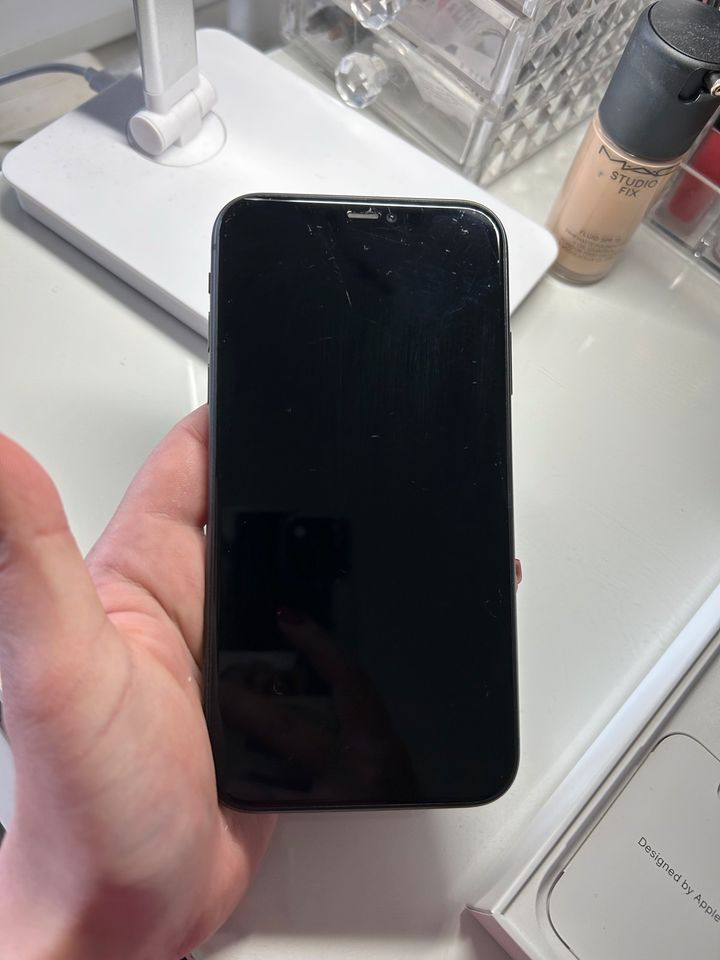 IPhone 11, 3 Jahre alt. in Hamburg