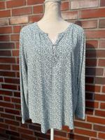 Comma Bluse Damen Oberteil Hemd Hemdbluse langärmel 44 46 Niedersachsen - Heidenau Vorschau