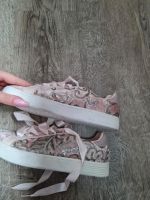 Schuhe samtoptik glitzer rosa 37 neuwertig Nordrhein-Westfalen - Porta Westfalica Vorschau