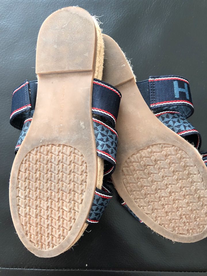 Tommy Hilfiger Pantolette in Augsburg