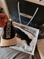 Moschino Sneaker Stuttgart - Untertürkheim Vorschau