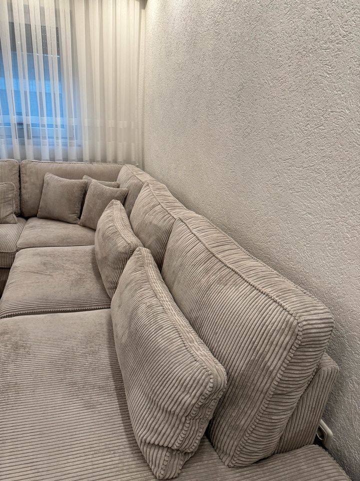 XXL Sofa/Couch in Neuenrade