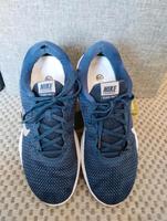 Nike Sneaker Flex TR 7 Größe: EU39 / US8 blau Damen Hessen - Fernwald Vorschau