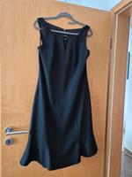 Kleid von S.Oliver  Gr. 44  Schwarz, edel Bayern - Erding Vorschau