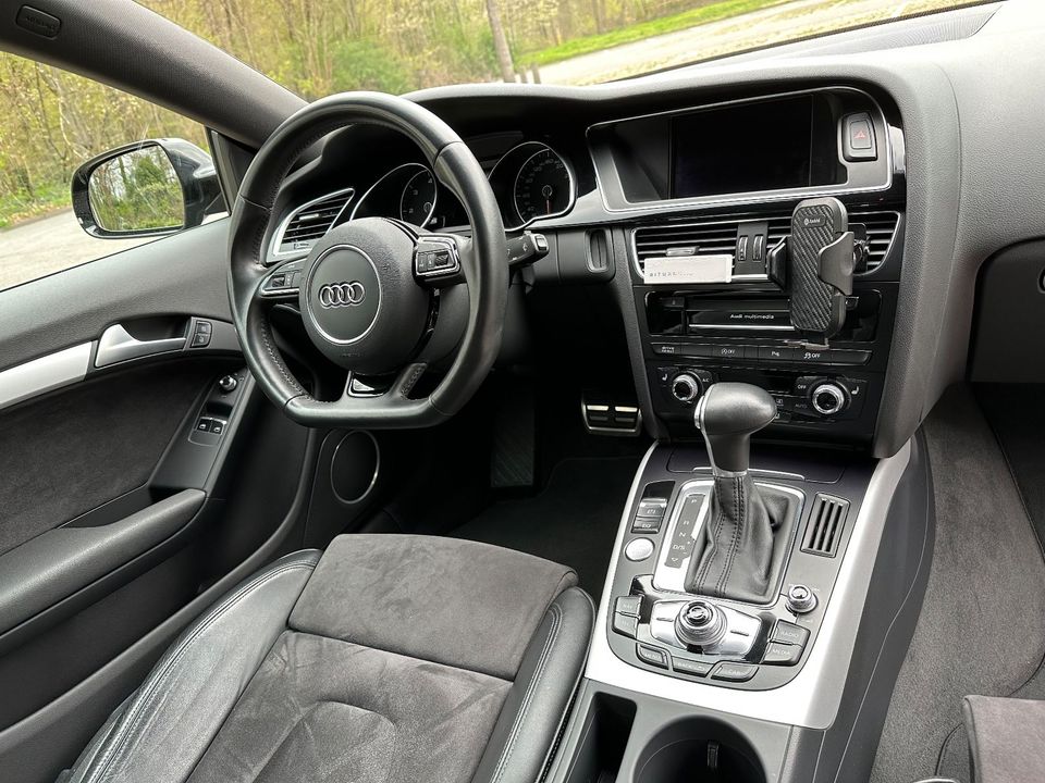 Audi A5 3.0 TDI clean diesel S tronic quattro Coupe in Spiesen-Elversberg