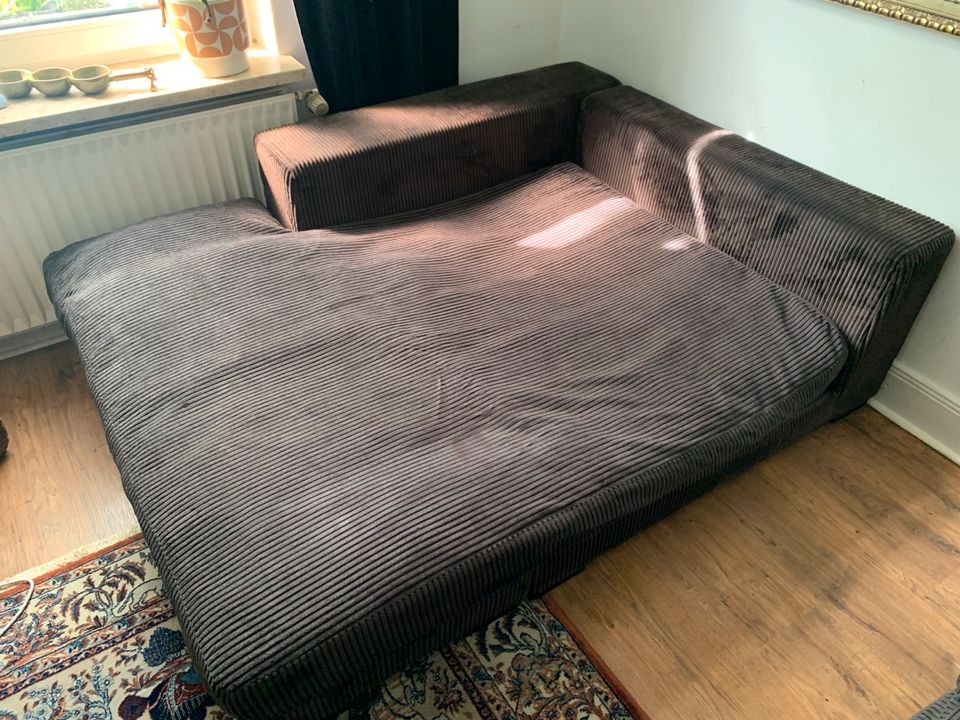 Modulares Cordsofa Bigsofa 140 x 180 cm in Hamburg