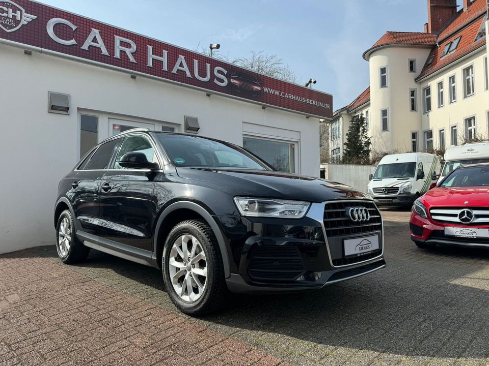 Audi Q3 design S-Tronic *Panorama-Dach * Navi * LED * in Berlin