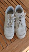 Cremefarbene Sneakers Größe 38 Baden-Württemberg - Bammental Vorschau