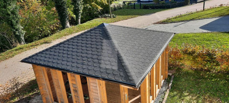 Gartenhaus Blockhaus inkl. Terrasse Palisade Umrandung in Cordshagen (Blankenhagen)