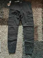 Jack & Jones Cargohose (Nagelneu) Niedersachsen - Friedeburg Vorschau