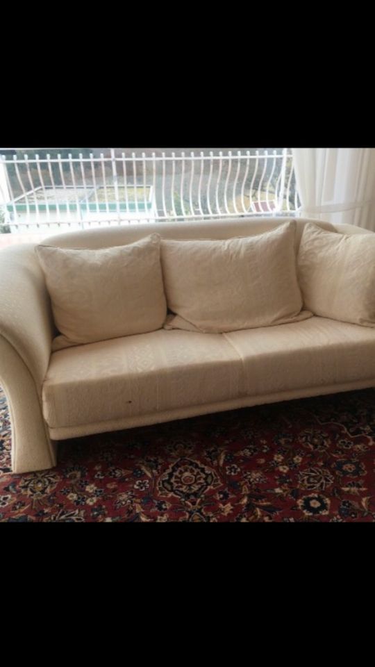 Hochwertige Qualität  Sofa und Sessel in Taunusstein