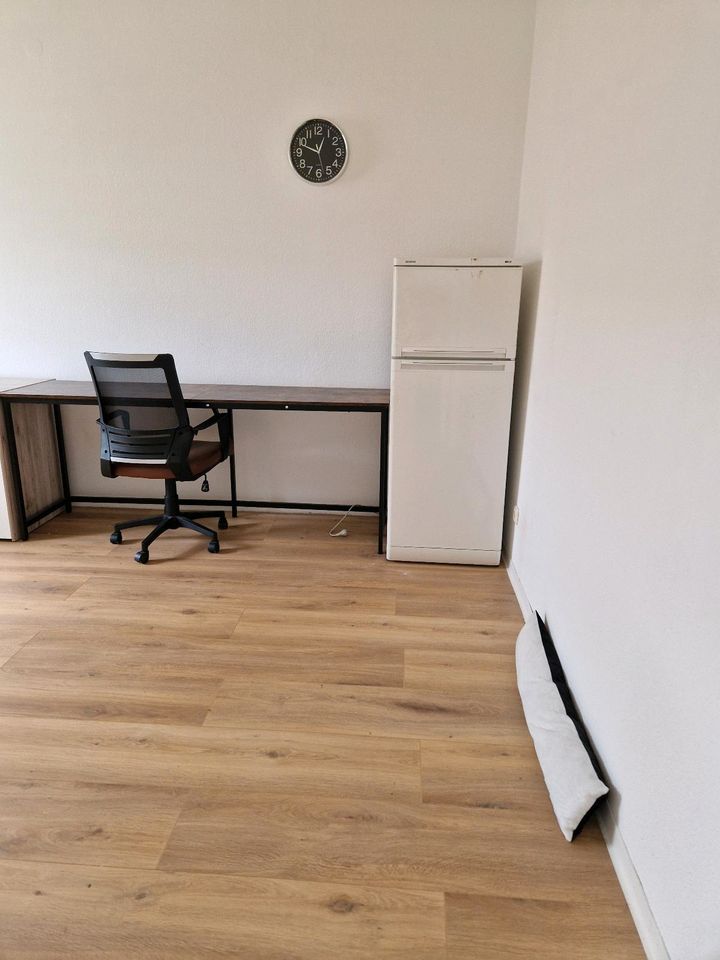 AB SOFORT! Möbliertes 2 Raum Wohnung sucht Nachmieter in Rudolstadt