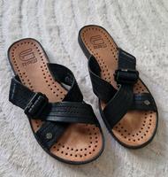 G-Star RAW Leder Flip Flops Gr. 38 _ NEUWERTIG Essen - Essen-Borbeck Vorschau