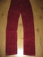 schöne Mädchen Jeans Feinkord Hose weinrot gemustert Gr. 146/152 Thüringen - Elxleben an der Gera Vorschau