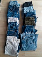 Jeanshosen/Shorts Marken Kleiderpaket Baden-Württemberg - Weissach im Tal Vorschau