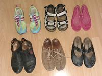 6 Paar Mädchen Schuhe ein Preis Kr. München - Ismaning Vorschau