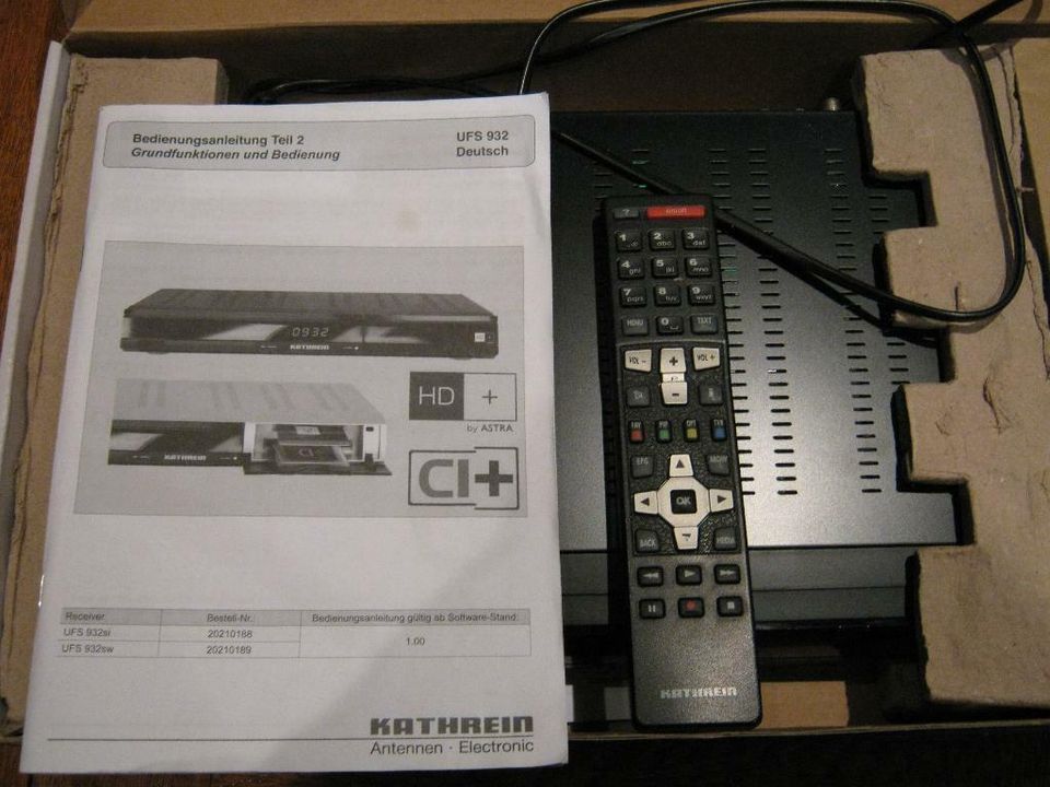 Kathrein UFS 932HD+ HDTV DVB-S-Receiver (CI+ Schnittstelle + SKY) in Kratzenburg