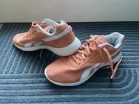 Leichte Reebok Sneaker Laufschuh orange lachs apricot peach blush Baden-Württemberg - Nürtingen Vorschau