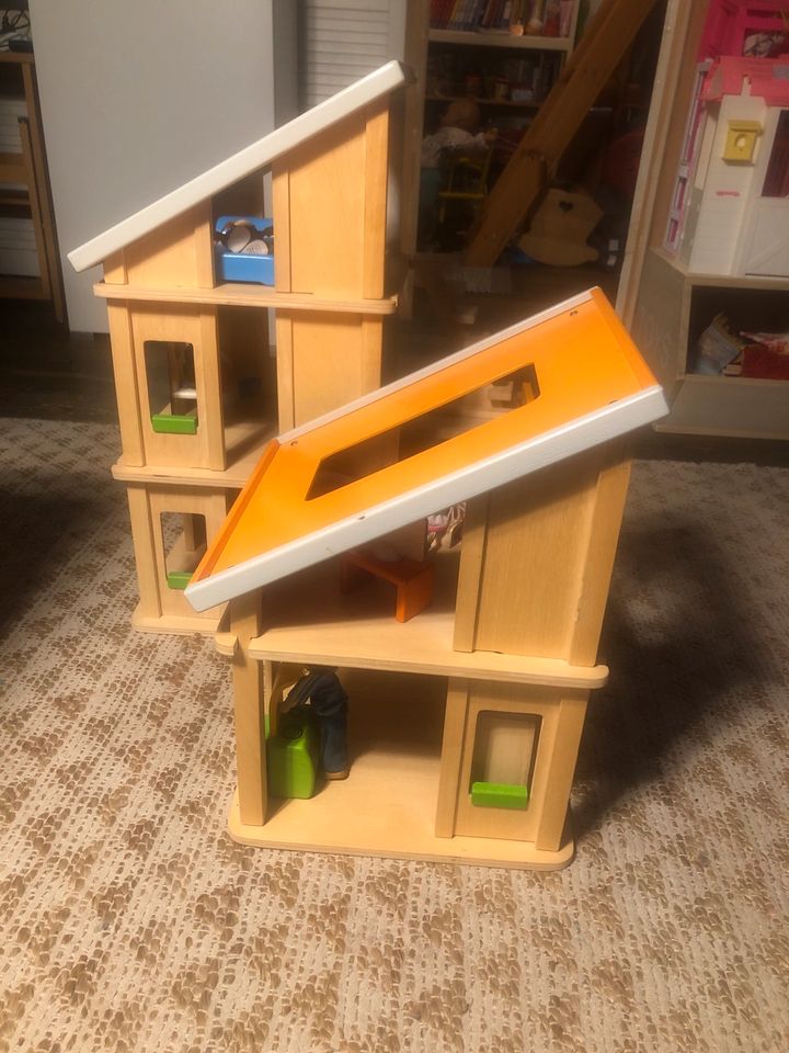 Puppenhaus PLANTOYS Öko Bio Waldorf Montessori in Berlin