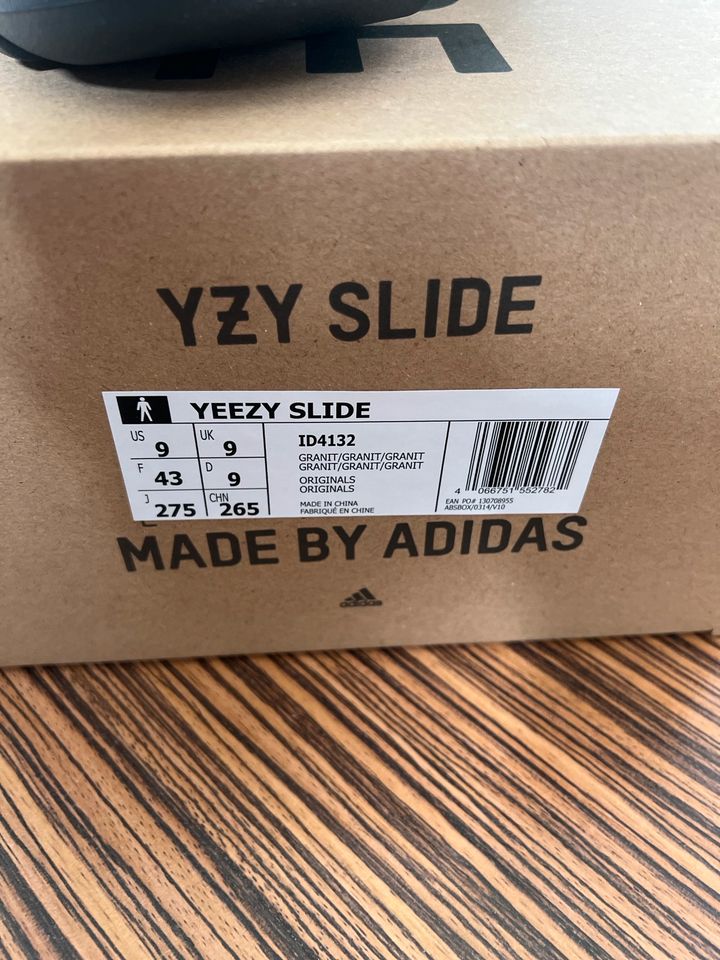 Adidas Yeezy Slide Granit EU43 | US9 *NEU* ✅GRATIS VERSAND in Kassel